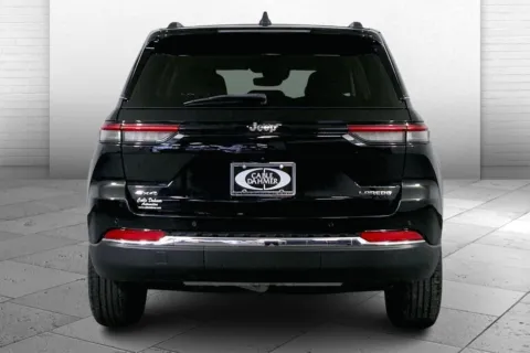 Another view of 2023 Jeep Grand Cherokee Laredo for sale in Independence, MO at Cable Dahmer Chevrolet of Independence