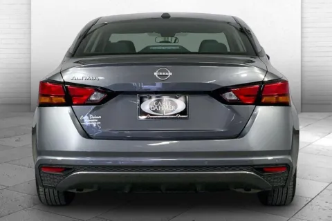 Another view of 2025 Nissan Altima SV for sale in Independence, MO at Cable Dahmer Chevrolet of Independence