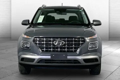 Photos of 2025 Hyundai Venue SEL for sale in Independence, MO at Cable Dahmer Chevrolet of Independence