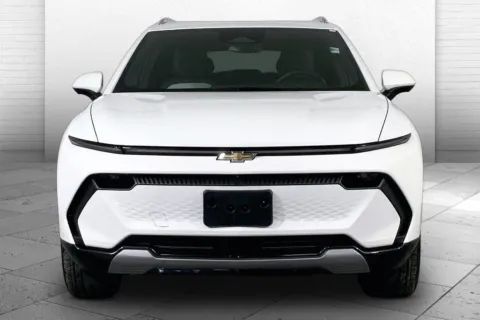 Photos of 2025 Chevrolet Equinox EV LT for sale in Independence, MO at Cable Dahmer Chevrolet of Independence