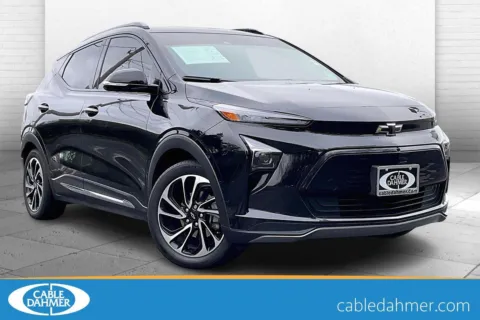 Black 2023 Chevrolet Bolt EUV Premier for sale in Independence, MO
