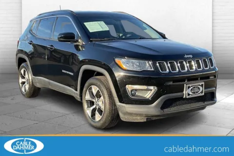 Black 2018 Jeep Compass Latitude for sale in Independence, MO