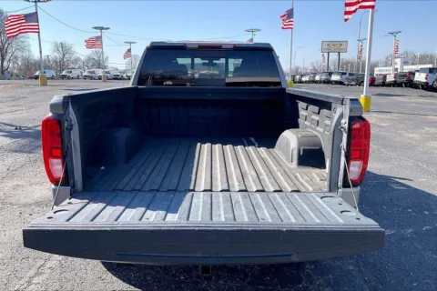 More photos of 2020 GMC Sierra 1500 Elevation at Cable Dahmer Chevrolet of Independence, MO
