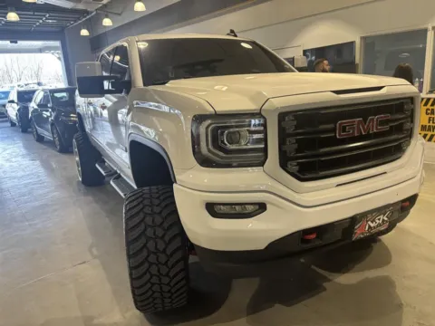 White 2017 GMC Sierra 1500 SLT for sale in Independence, MO
