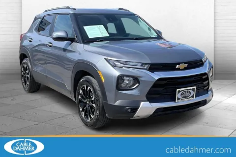 Gray 2021 Chevrolet Trailblazer LT for sale in Independence, MO