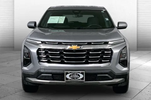 Photos of 2025 Chevrolet Equinox LT for sale in Independence, MO at Cable Dahmer Chevrolet of Independence