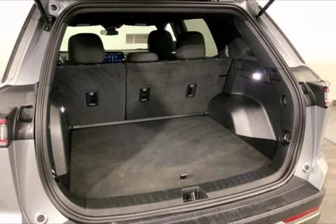 More photos of 2025 Chevrolet Equinox LT at Cable Dahmer Chevrolet of Independence, MO