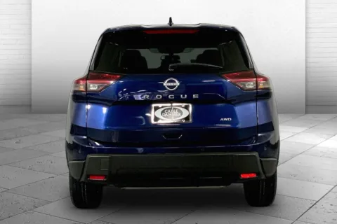 Another view of 2025 Nissan Rogue SV for sale in Independence, MO at Cable Dahmer Chevrolet of Independence