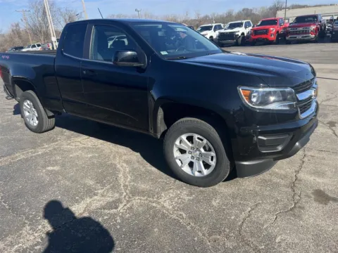 Black 2018 Chevrolet Colorado 4WD LT for sale in Independence, MO