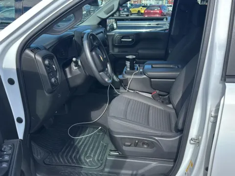 Another view of 2023 Chevrolet Silverado 1500 Custom for sale in Independence, MO at Cable Dahmer Chevrolet of Independence