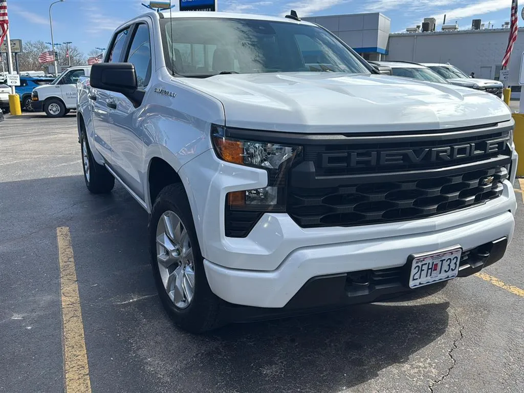 White 2023 Chevrolet Silverado 1500 Custom for sale in Independence, MO