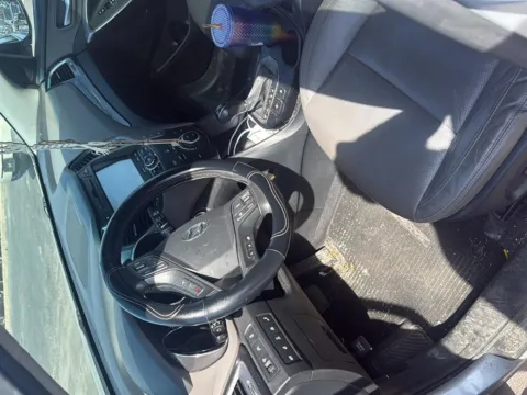 More photos of 2016 Hyundai Santa Fe SE at Cable Dahmer Chevrolet of Independence, MO