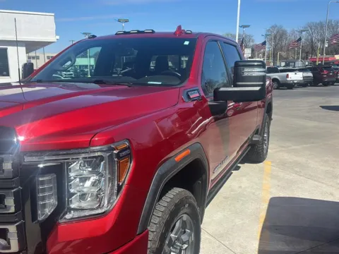 More photos of 2022 GMC Sierra 2500 HD AT4 at Cable Dahmer Chevrolet of Independence, MO
