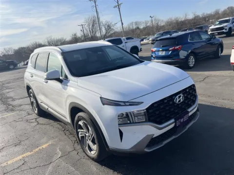 White 2023 Hyundai Santa Fe SEL for sale in Independence, MO