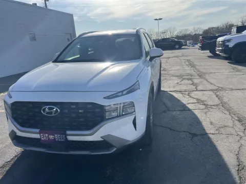 More photos of 2023 Hyundai Santa Fe SEL at Cable Dahmer Chevrolet of Independence, MO