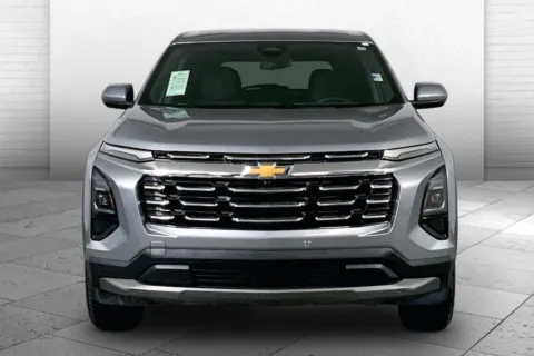 Photos of 2025 Chevrolet Equinox LT for sale in Independence, MO at Cable Dahmer Chevrolet of Independence