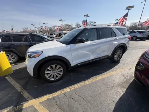 White 2022 Ford Explorer Limited for sale in Independence, MO