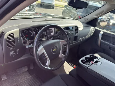 More photos of 2013 Chevrolet Silverado 1500 LT at Cable Dahmer Chevrolet of Independence, MO