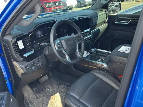 More photos of 2025 Chevrolet Silverado 1500 RST at Cable Dahmer Chevrolet of Independence, MO