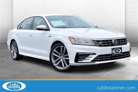 White 2018 Volkswagen Passat 2.0T R-Line for sale in Independence, MO
