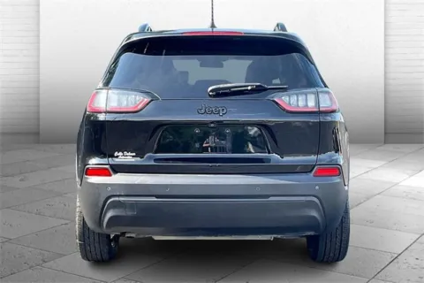 Another view of 2019 Jeep Cherokee Altitude for sale in Independence, MO at Cable Dahmer Chevrolet of Independence
