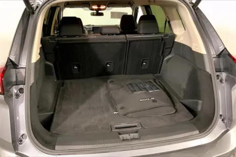 More photos of 2024 Nissan Rogue SV at Cable Dahmer Chevrolet of Independence, MO