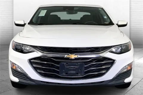 Photos of 2023 Chevrolet Malibu LT for sale in Independence, MO at Cable Dahmer Chevrolet of Independence