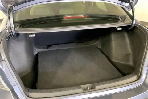 More photos of 2022 Honda Civic EX at Cable Dahmer Chevrolet of Independence, MO