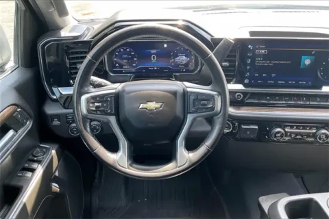 More photos of 2022 Chevrolet Silverado 1500 LT at Cable Dahmer Chevrolet of Independence, MO