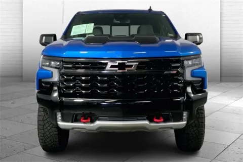 Photos of 2023 Chevrolet Silverado 1500 ZR2 for sale in Independence, MO at Cable Dahmer Chevrolet of Independence