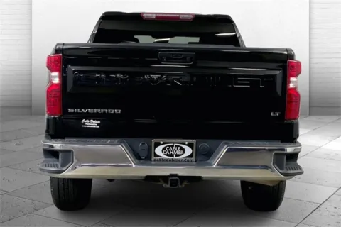 Another view of 2022 Chevrolet Silverado 1500 LT for sale in Independence, MO at Cable Dahmer Chevrolet of Independence
