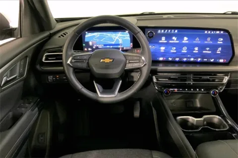 More photos of 2025 Chevrolet Traverse LT at Cable Dahmer Chevrolet of Independence, MO