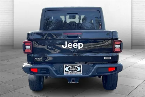 Another view of 2020 Jeep Gladiator Overland for sale in Independence, MO at Cable Dahmer Chevrolet of Independence