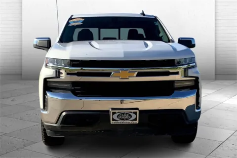 Photos of 2019 Chevrolet Silverado 1500 LT for sale in Independence, MO at Cable Dahmer Chevrolet of Independence