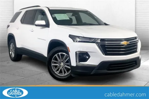 White 2023 Chevrolet Traverse LT for sale in Independence, MO