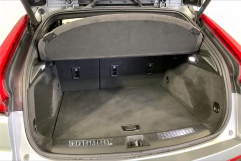 More photos of 2023 Cadillac XT4 Premium Luxury at Cable Dahmer Chevrolet of Independence, MO