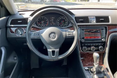 More photos of 2013 Volkswagen Passat V6 SEL Premium at Cable Dahmer Chevrolet of Independence, MO