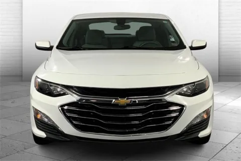Photos of 2022 Chevrolet Malibu LT for sale in Independence, MO at Cable Dahmer Chevrolet of Independence