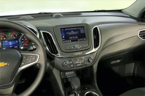 More photos of 2023 Chevrolet Equinox LT at Cable Dahmer Chevrolet of Independence, MO