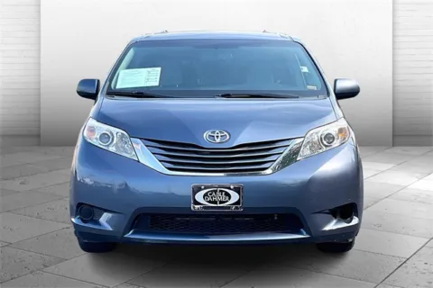 Photos of 2015 Toyota Sienna LE for sale in Independence, MO at Cable Dahmer Chevrolet of Independence