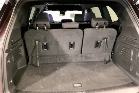 More photos of 2025 GMC Acadia Elevation at Cable Dahmer Chevrolet of Independence, MO