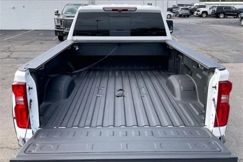 More photos of 2025 Chevrolet Silverado 3500HD LTZ at Cable Dahmer Chevrolet of Independence, MO