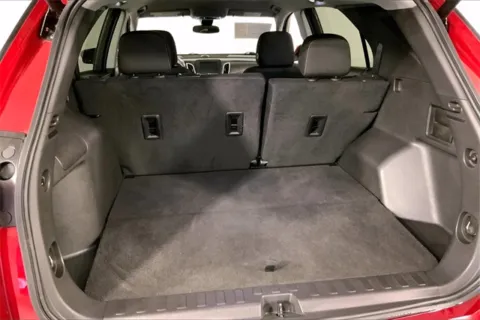 More photos of 2023 Chevrolet Equinox LT at Cable Dahmer Chevrolet of Independence, MO