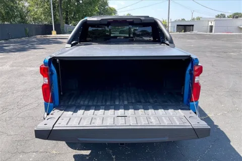 More photos of 2022 Chevrolet Silverado 1500 ZR2 at Cable Dahmer Chevrolet of Independence, MO