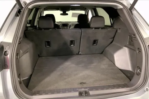 More photos of 2023 Chevrolet Equinox LT at Cable Dahmer Chevrolet of Independence, MO