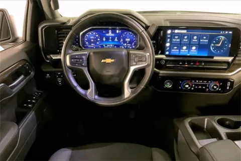 More photos of 2022 Chevrolet Silverado 1500 LT at Cable Dahmer Chevrolet of Independence, MO