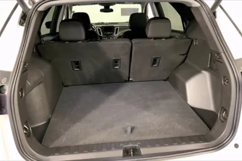 More photos of 2022 Chevrolet Equinox LT at Cable Dahmer Chevrolet of Independence, MO