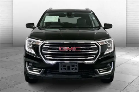 Photos of 2024 GMC Terrain SLT for sale in Independence, MO at Cable Dahmer Chevrolet of Independence