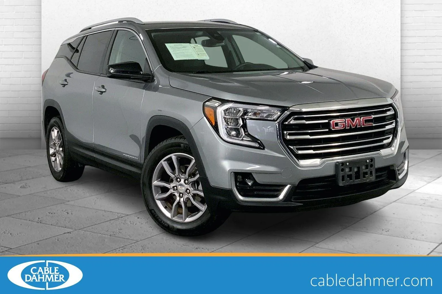 Gray 2024 GMC Terrain SLT for sale in Independence, MO