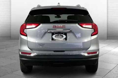 Another view of 2024 GMC Terrain SLT for sale in Independence, MO at Cable Dahmer Chevrolet of Independence